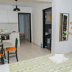 沙滩别墅和公寓酒店 4*