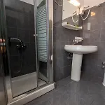沙滩别墅和公寓酒店 4* 斯沃伦塔