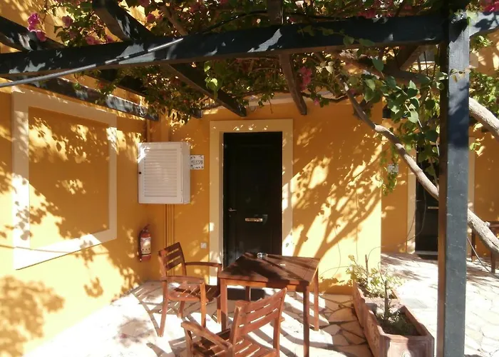 Sandy And 4* Σβορωνάτα