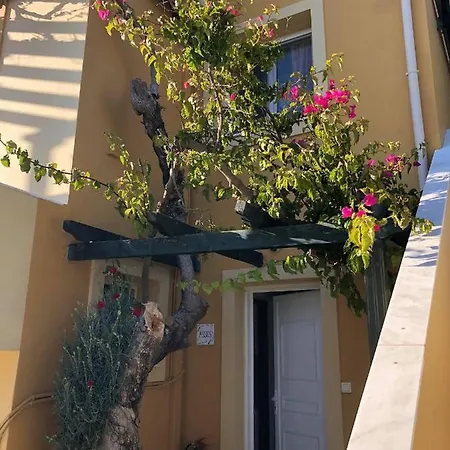 Hotel apartamentowy Sandy And 4*