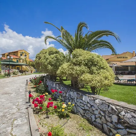 Sandy And Aparthotel 4*