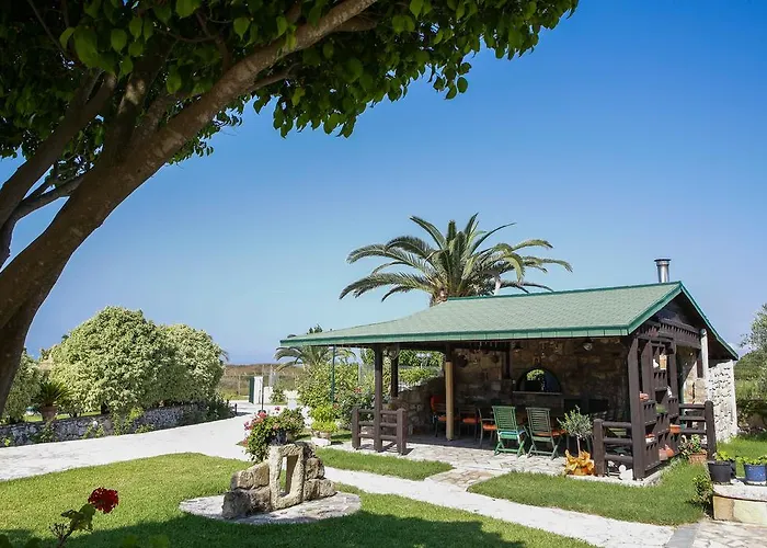 Sandy And Aparthotel 4*