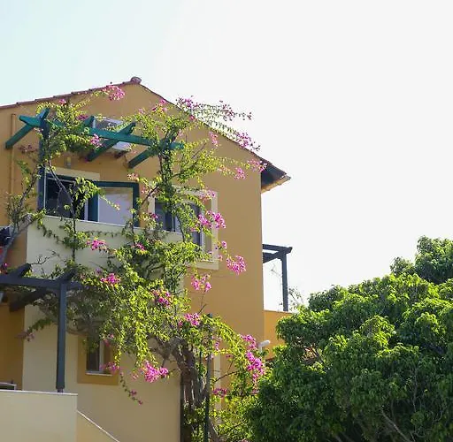 Aparthotel Sandy And Svoronata