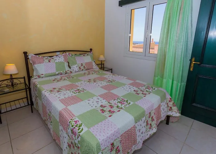 Sandy And Aparthotel Svoronata