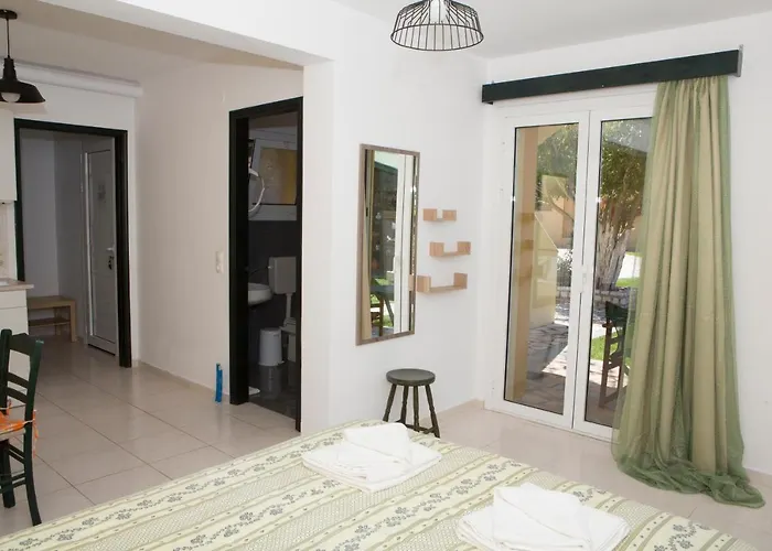 Sandy And Aparthotel 4*